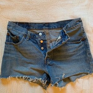 Levi shorts